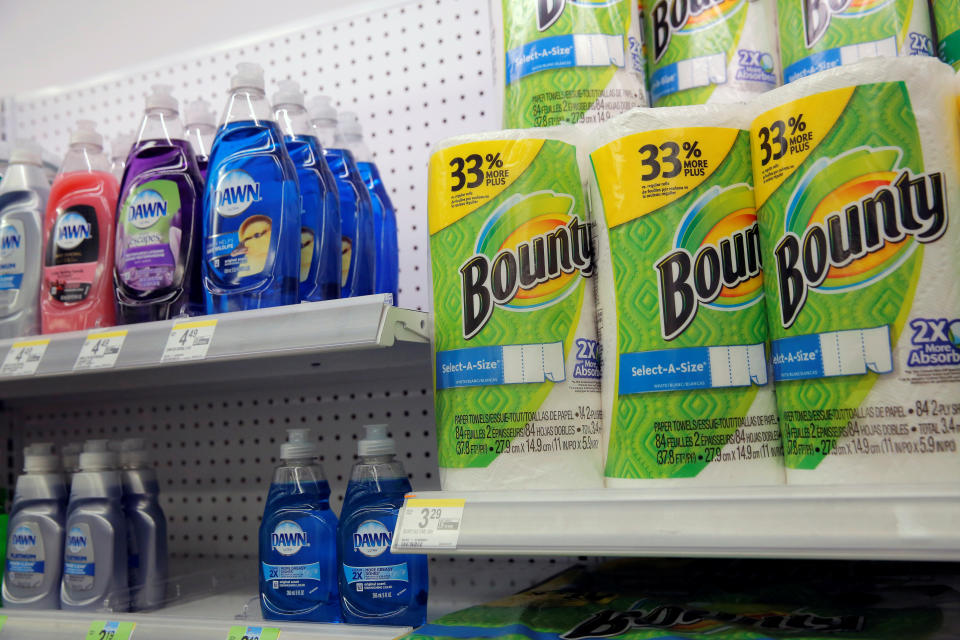 Procter & Gamble's Dawn and Bounty is seen in store in Manhattan, New York, US, August 1, 2016.  REUTERS/Andrew Kelly 